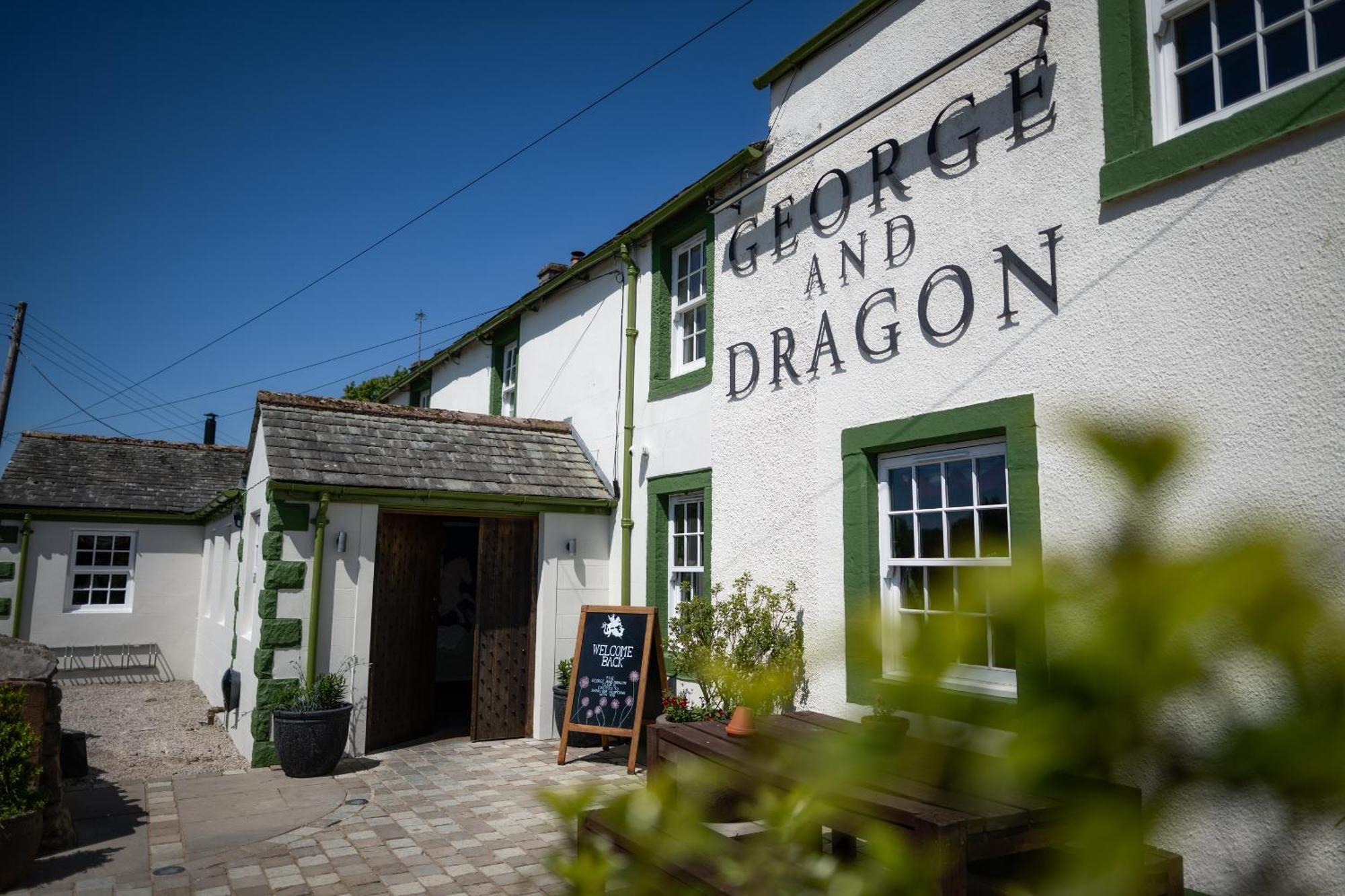 ホテル George And Dragon Clifton ペンリス エクステリア 写真